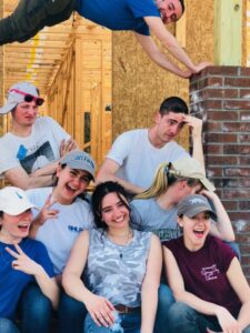 3 EVERY-DAY WAYS TO BUILD THE BONDS MADE ON A SERVICE TRIP - Have Fun